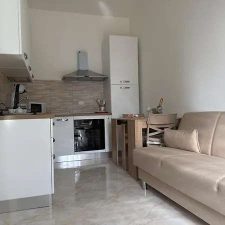 Domus Teresa Apartamento *